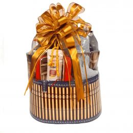 Mother’s Day Gift Basket Set with Beauty Products