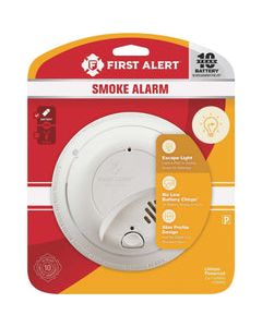 First Alert Battery-Powered Photoelectric Smoke Detector w/Escape Light