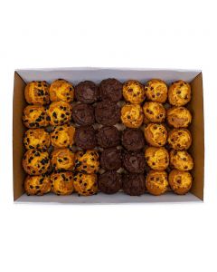 Selection Freshly Baked Assorted Flavor Muffins 35 Units