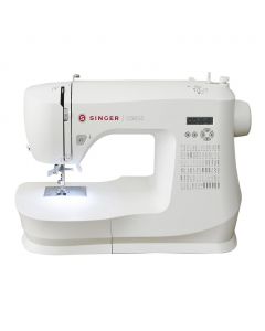 Singer Sewing Machine with LCD Screen